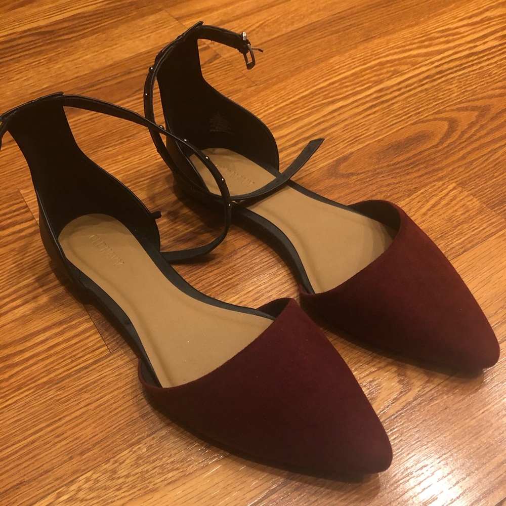 Old Navy two toned flats